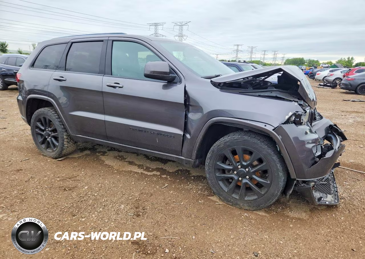 2019 Jeep Grand Cherokee Laredo VIN:1C4RJFAG1KC822925 - 4