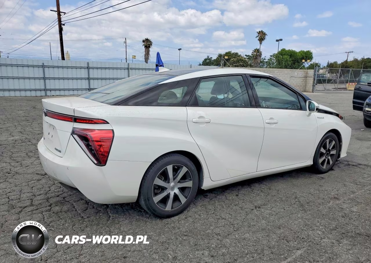 2016 Toyota Mirai Base VIN:JTDBVRBD3GA000819 - 3