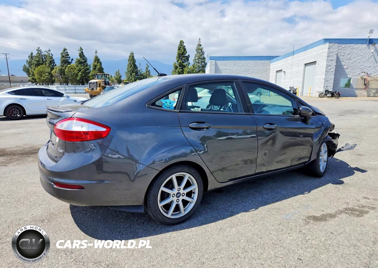 2019 Ford Fiesta Se VIN:3FADP4BJ2KM133892 - 3