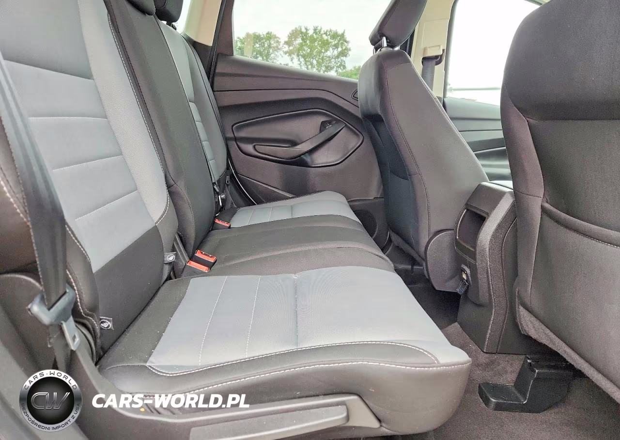 2019 Ford Escape S VIN:1FMCU0F73KUB30853 - 10