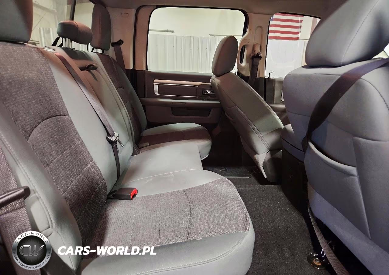 2018 Ram 1500 Slt VIN:1C6RR7LM6JS354378 - 10