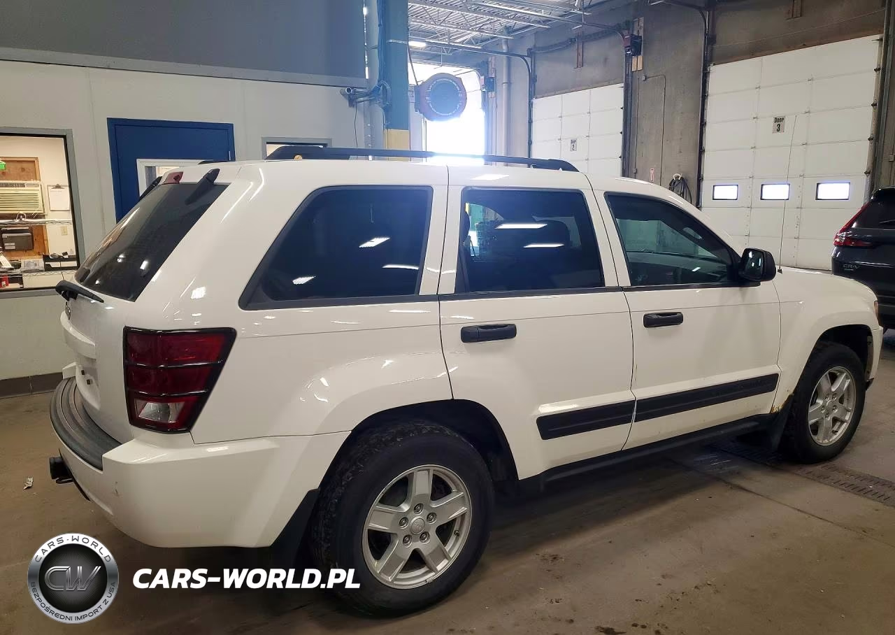 2006 Jeep Grand Cherokee Laredo VIN:1J4GR48K06C234206 - 3