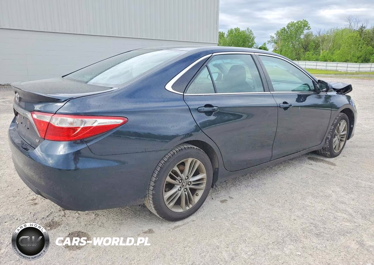2017 Toyota Camry Se VIN:4T1BF1FK0HU756630 - 3
