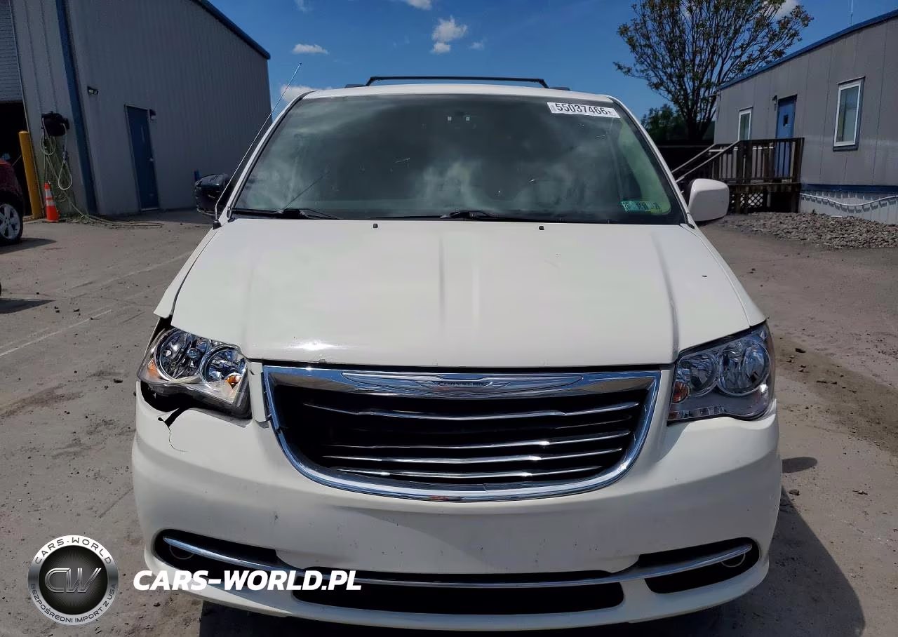 2013 Chrysler Town & Country Touring VIN:2C4RC1BGXDR629825 - 5