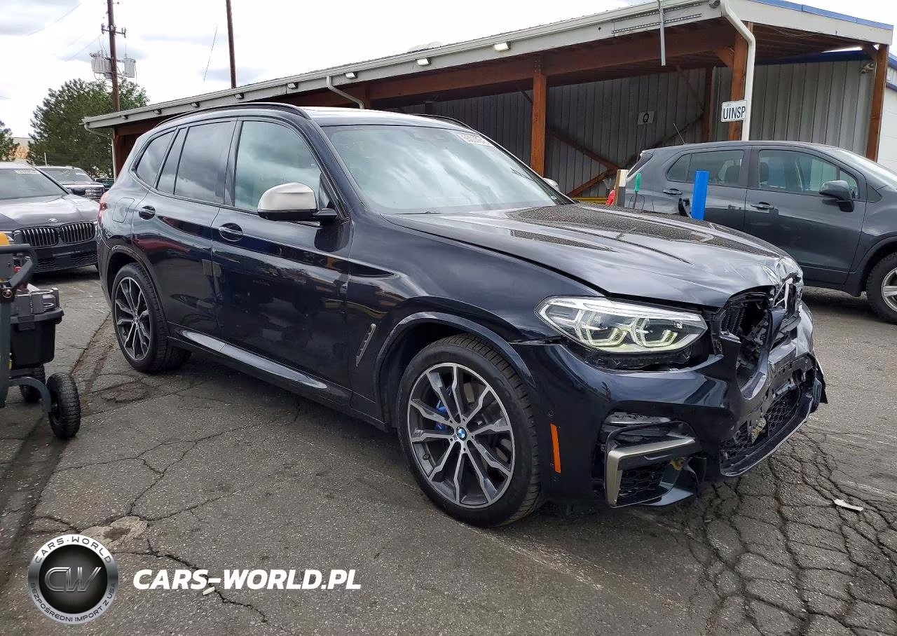 2018 BMW X3 xDrivem40I VIN:5UXTS3C52J0Y96026 - 4