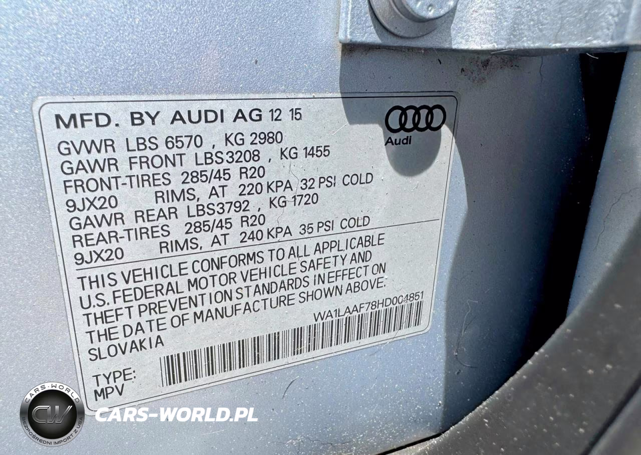 2017 Audi Q7 Premium Plus VIN:WA1LAAF78HD004851 - 10