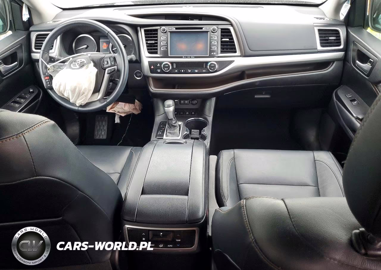 2018 Toyota Highlander Xle VIN:5TDJZRFH8JS554641 - 8