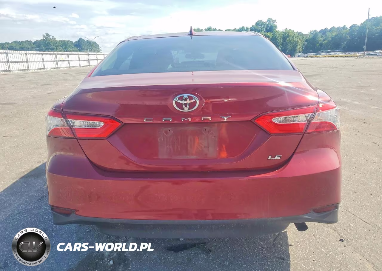 2020 Toyota Camry Le VIN:4T1C11AK2LU998919 - 6