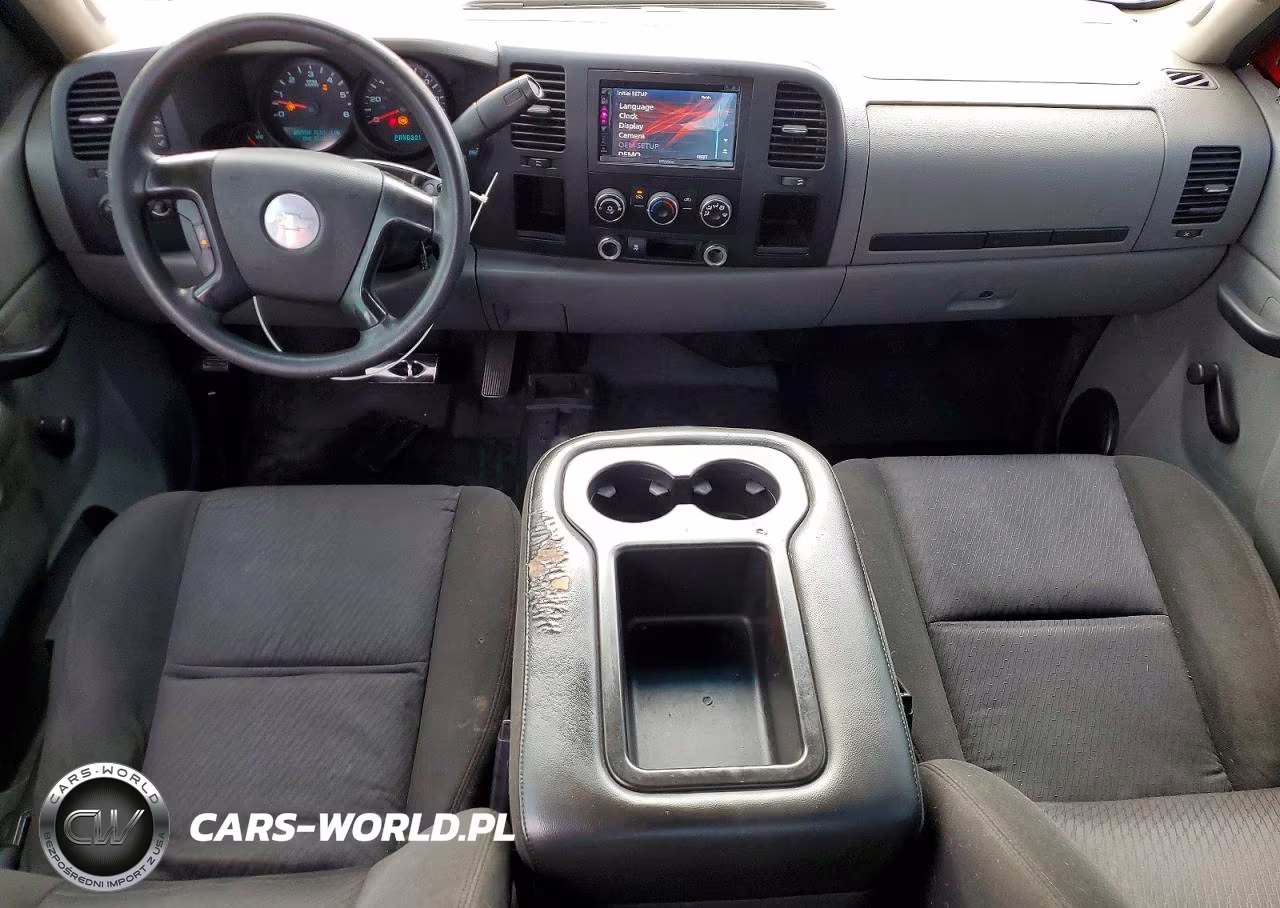 2011 Chevrolet Silverado K1500 VIN:1GCRKPEA2BZ156289 - 8