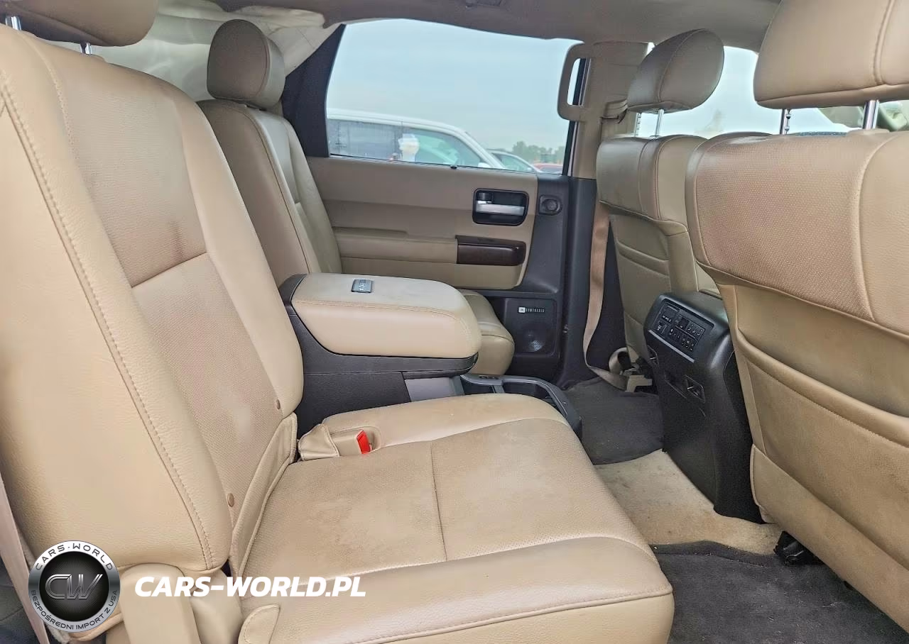 2011 Toyota Sequoia Platinum VIN:5TDDW5G18BS043724 - 11