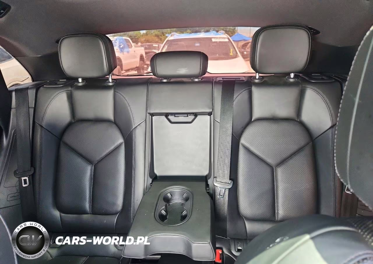 2017 Porsche Macan VIN:WP1AA2A57HLB03089 - 10