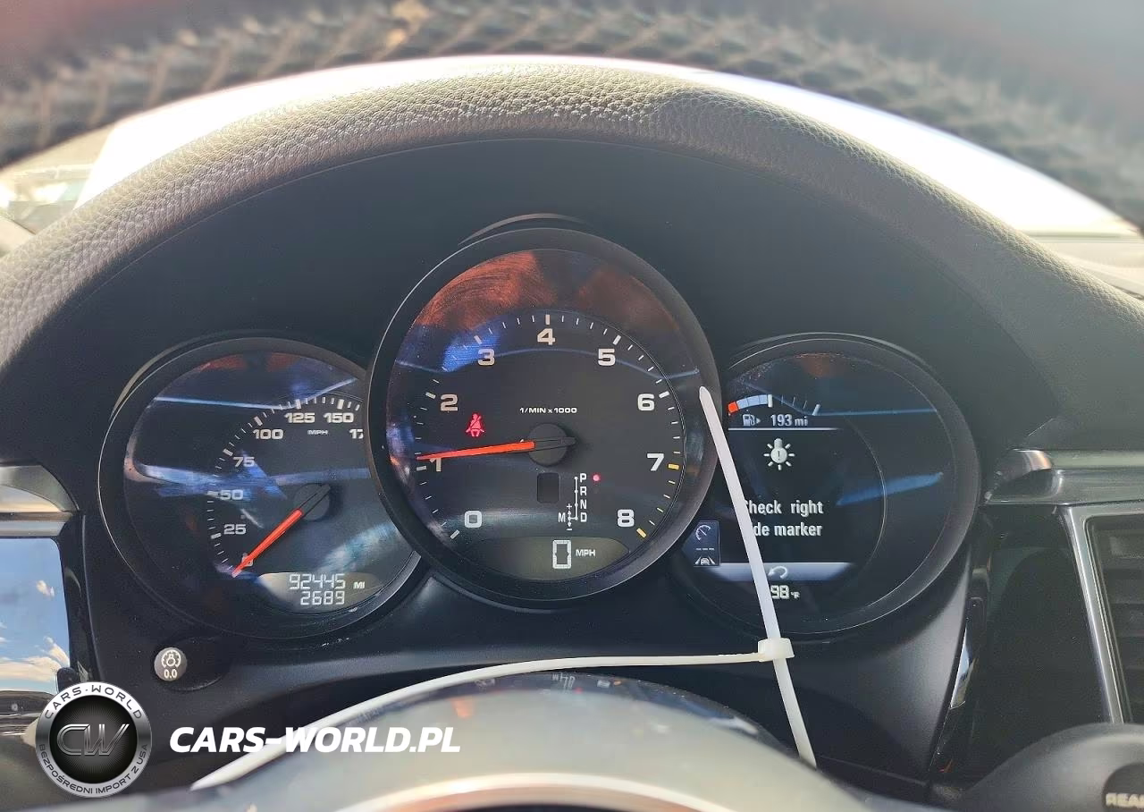 2017 Porsche Macan VIN:WP1AA2A57HLB03089 - 9