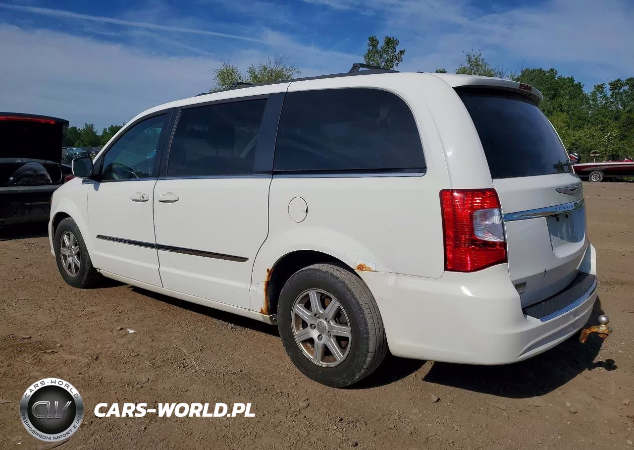 2013 Chrysler Town & Country Touring VIN:2C4RC1BG8DR638135 - 2