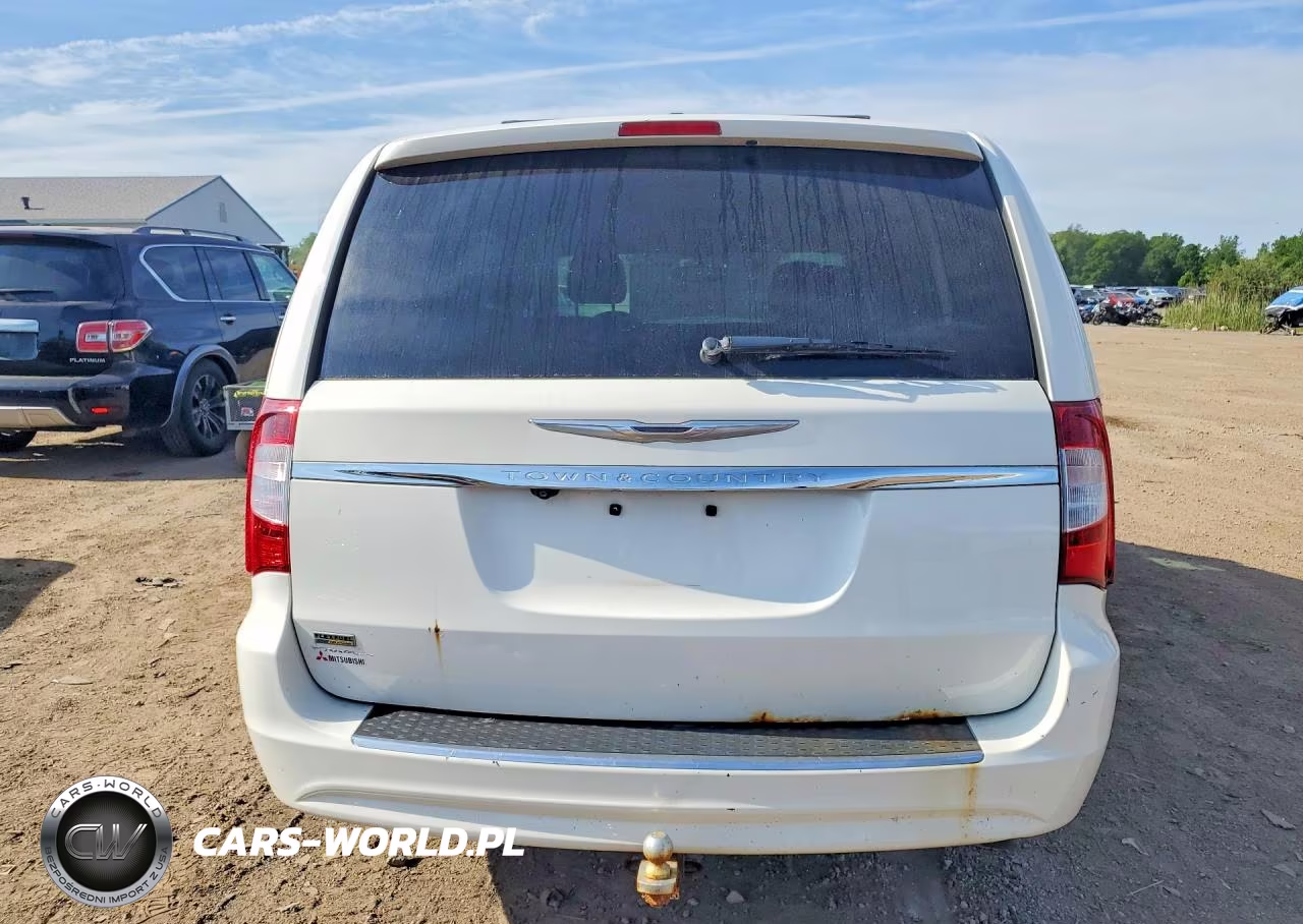 2013 Chrysler Town & Country Touring VIN:2C4RC1BG8DR638135 - 6