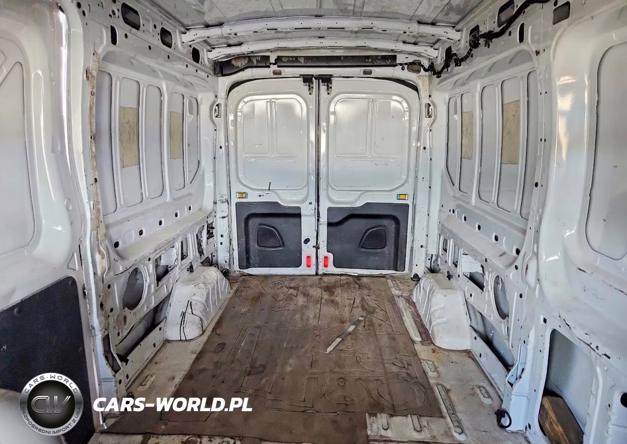 2016 Ford Transit T-250 VIN:1FTYR2CM6GKA16821 - 10
