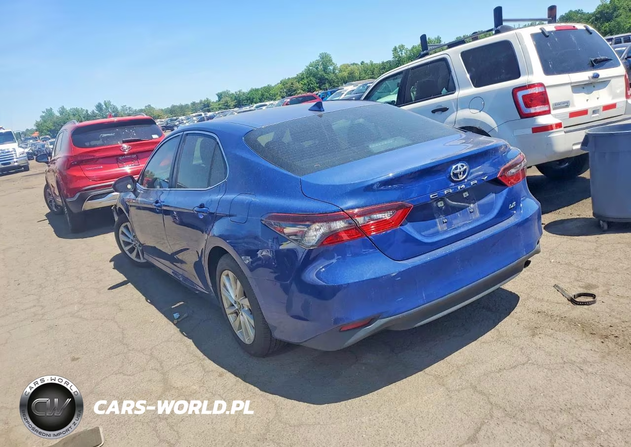 2023 Toyota Camry Le VIN:4T1C11AK4PU111388 - 2