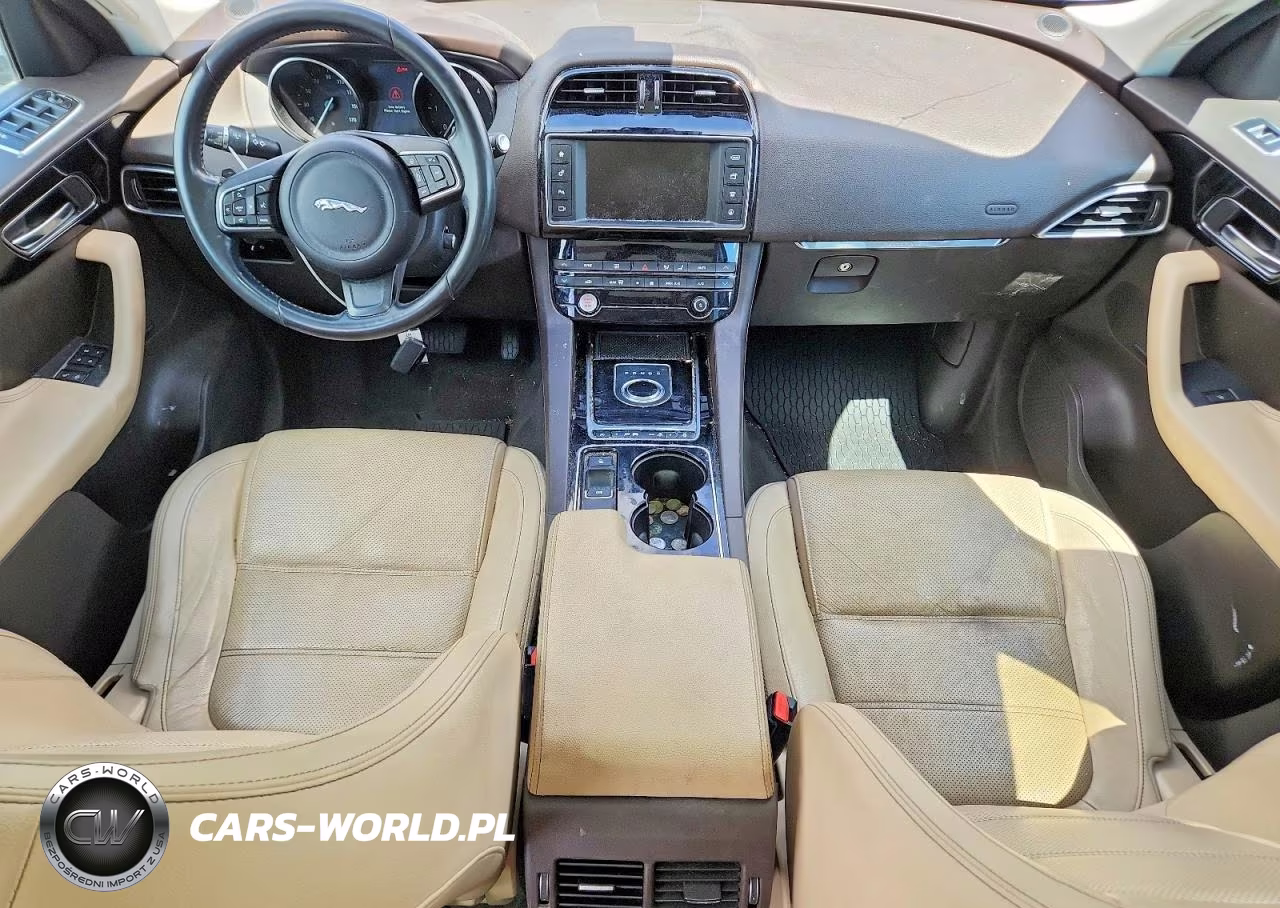 2017 Jaguar F-Pace Prestige VIN:SADCK2BN5HA099727 - 8