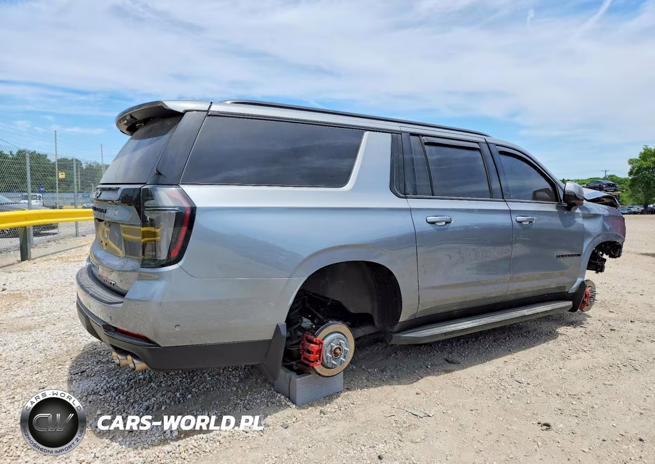 2026 Chevrolet Suburban K1500 Rst VIN:1GNS6EKD2TR175121 - 3