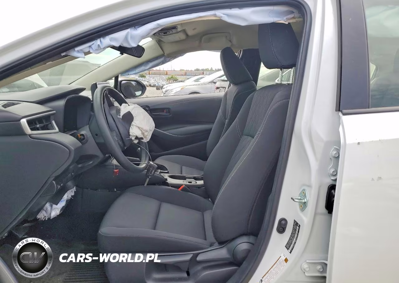 2026 Toyota Corolla Hybrid Hybrid Le VIN:JTDBCMFE4T3146897 - 7