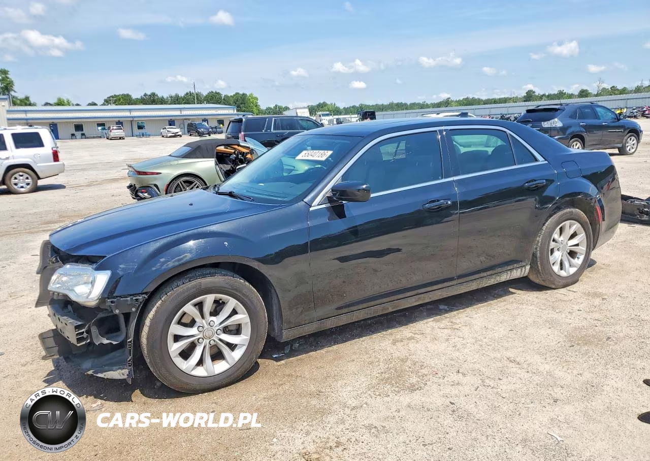 2015 Chrysler 300 Limited