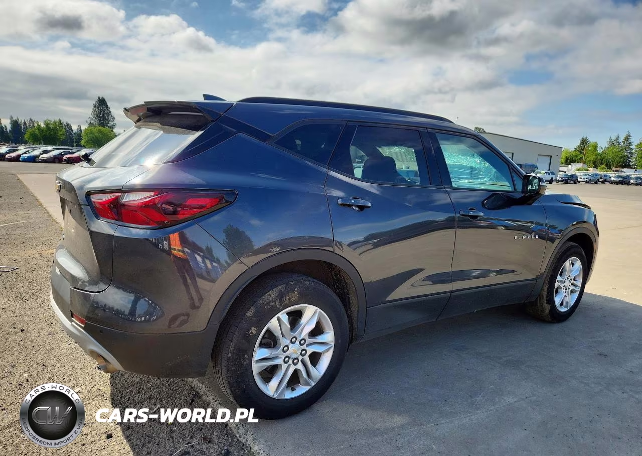 2021 Chevrolet Blazer 2Lt VIN:3GNKBHRSXMS573418 - 3