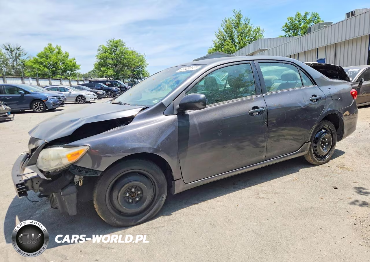 2013 Toyota Corolla Le – zdjęcie 1 z 13