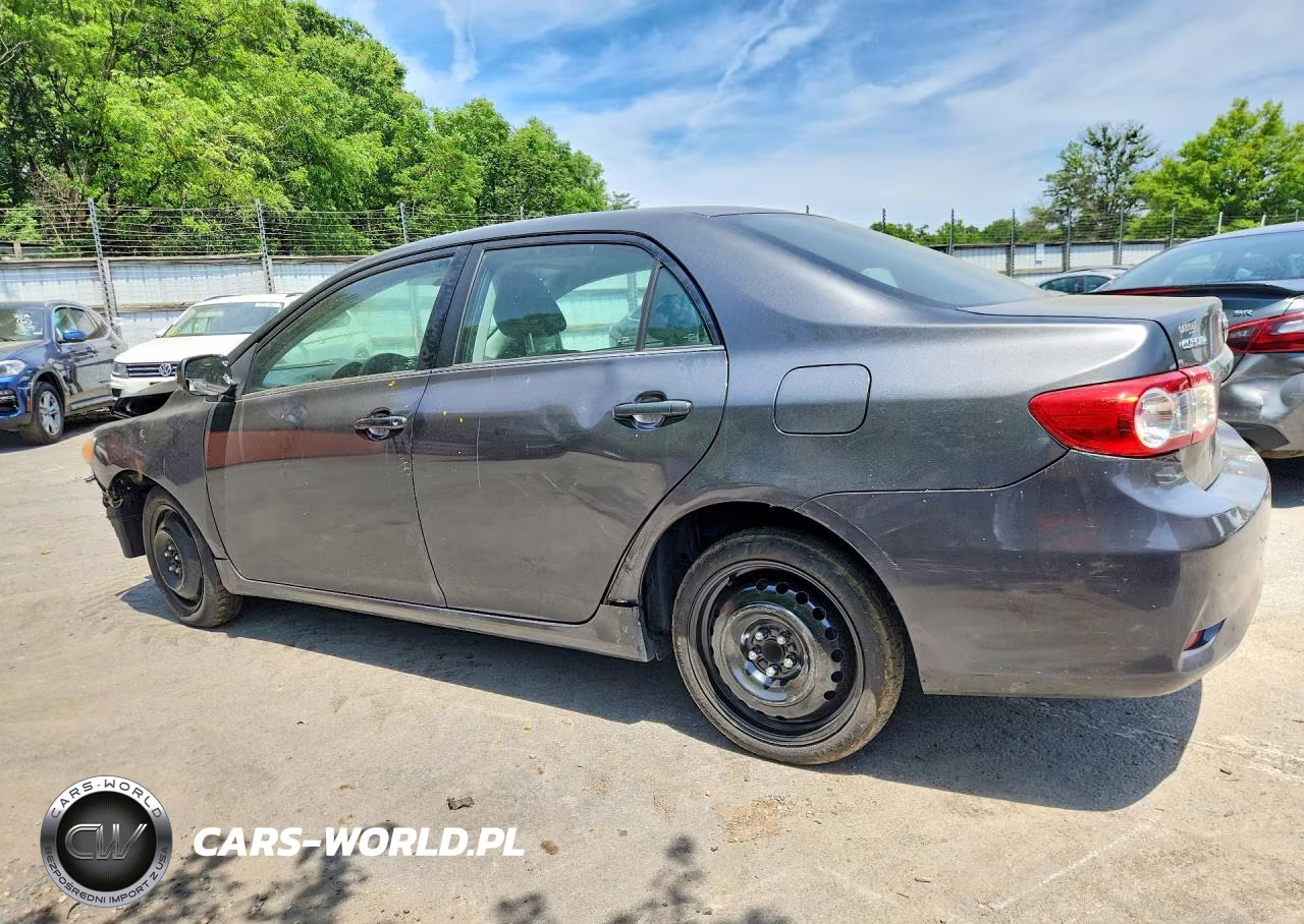 2013 Toyota Corolla Le VIN:2T1BU4EE7DC113643 - 2