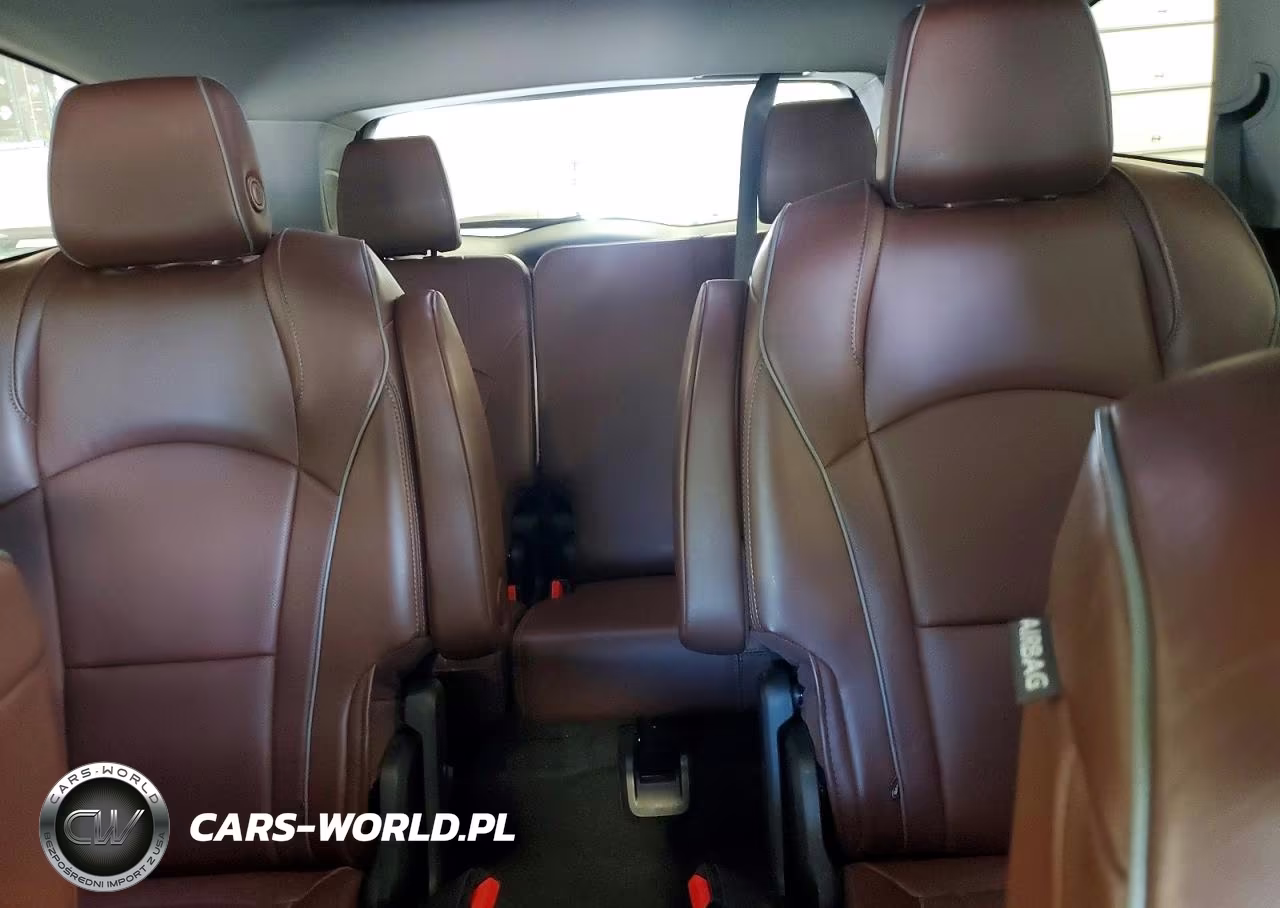 2018 Buick Enclave Avenir VIN:5GAEVCKW2JJ231926 - 10