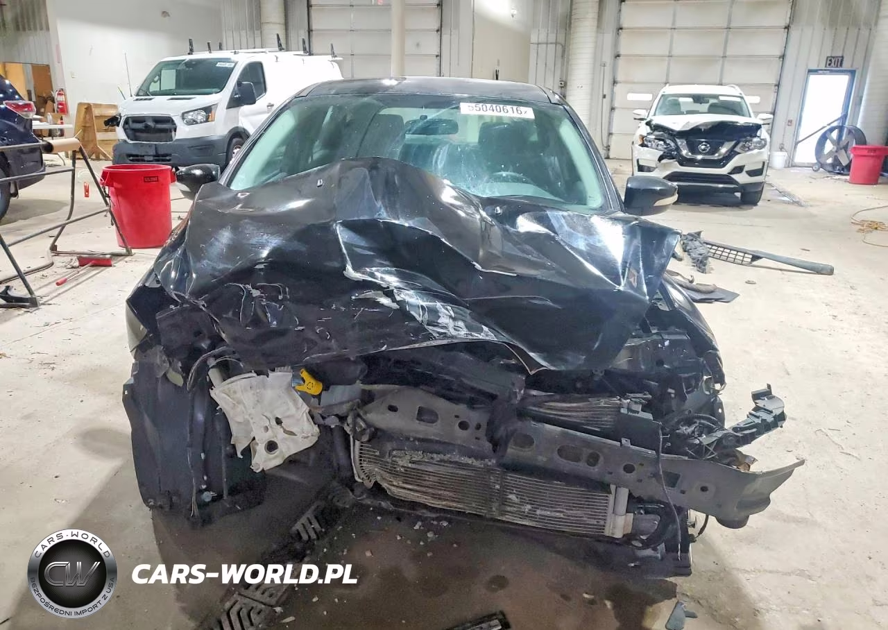 2016 Ford Focus Se VIN:1FADP3K2XGL285785 - 5