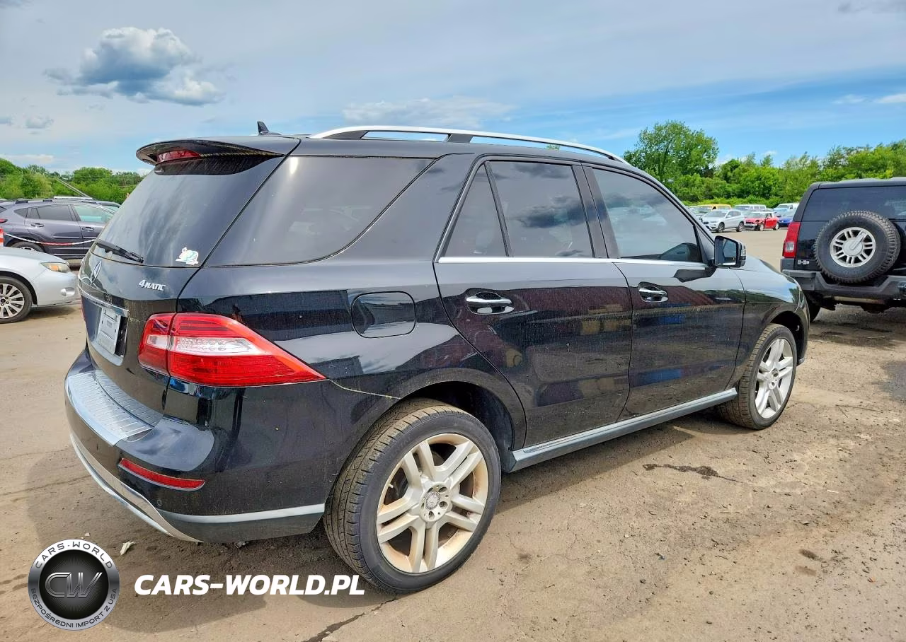 2013 Mercedes-Benz Ml 350 4Matic VIN:4JGDA5HB2DA165108 - 3