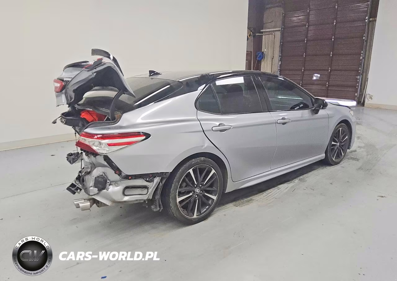 2020 Toyota Camry Xse VIN:4T1K61AK5LU300896 - 3