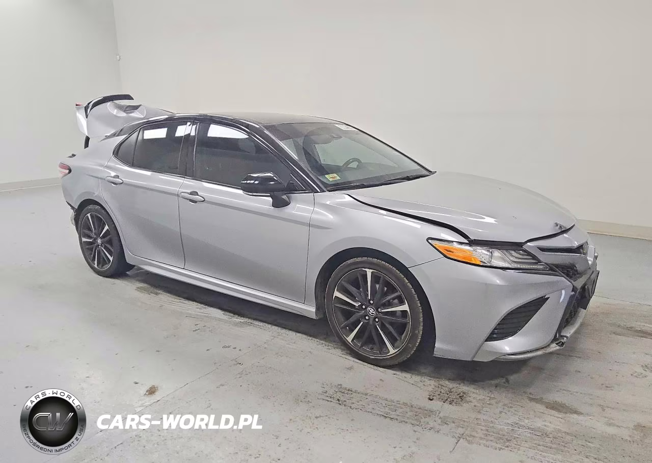 2020 Toyota Camry Xse VIN:4T1K61AK5LU300896 - 4
