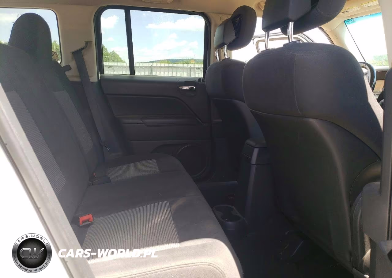 2011 Jeep Patriot Sport VIN:1J4NF1GB6BD274679 - 11