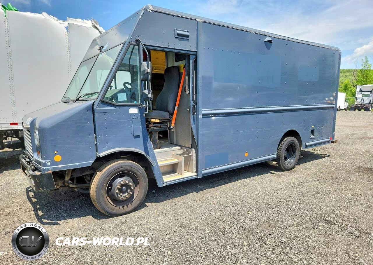 2020 Ford F59 Delivery Truck – zdjęcie 1 z 13