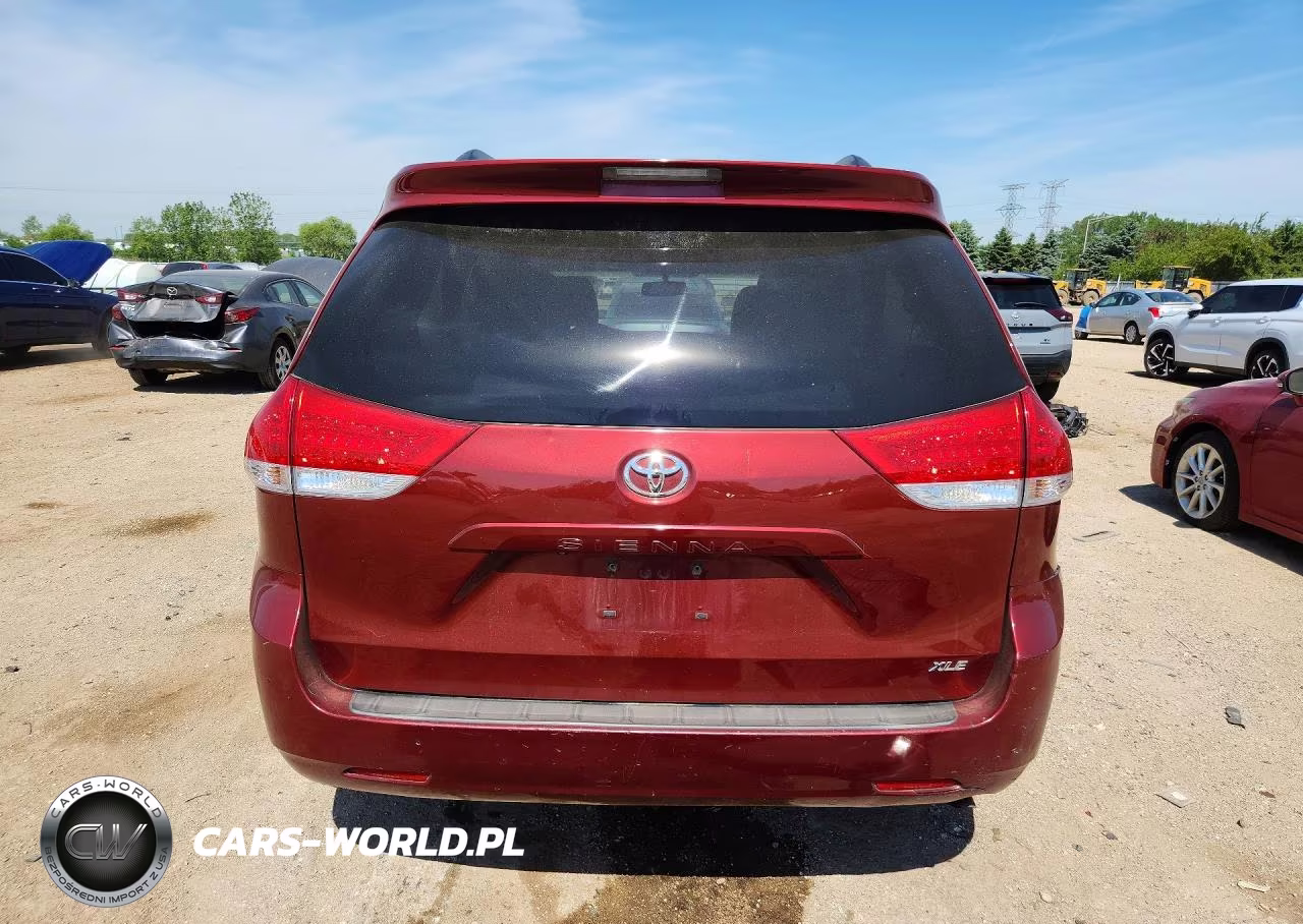 2014 Toyota Sienna Xle 8-Passenger VIN:5TDYK3DC6ES526494 - 6