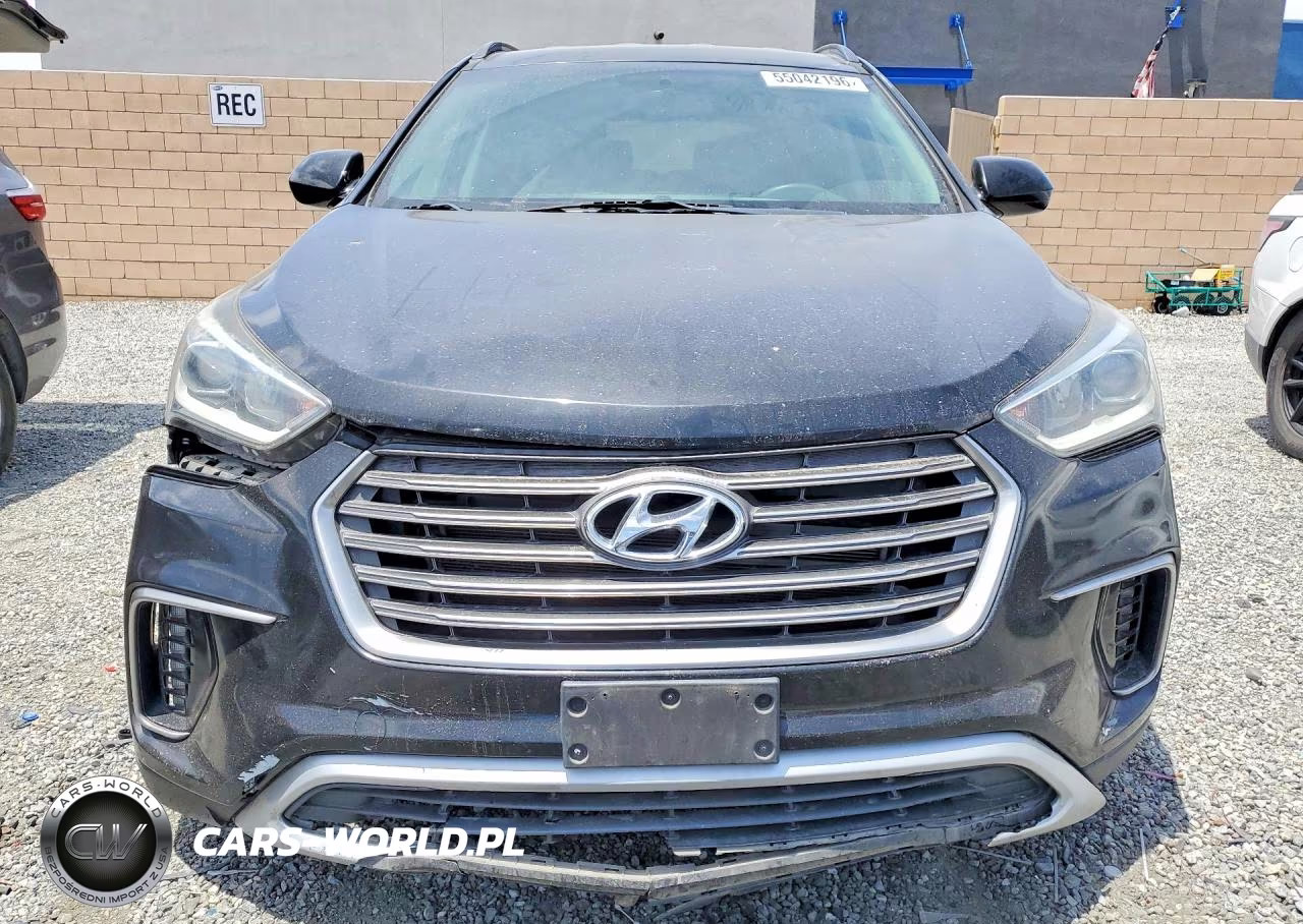 2018 Hyundai Santa Fe Se VIN:KM8SM4HF2JU260564 - 5