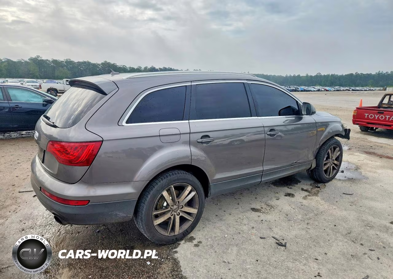 2013 Audi Q7 Premium Plus VIN:WA1LGAFE3DD002917 - 3