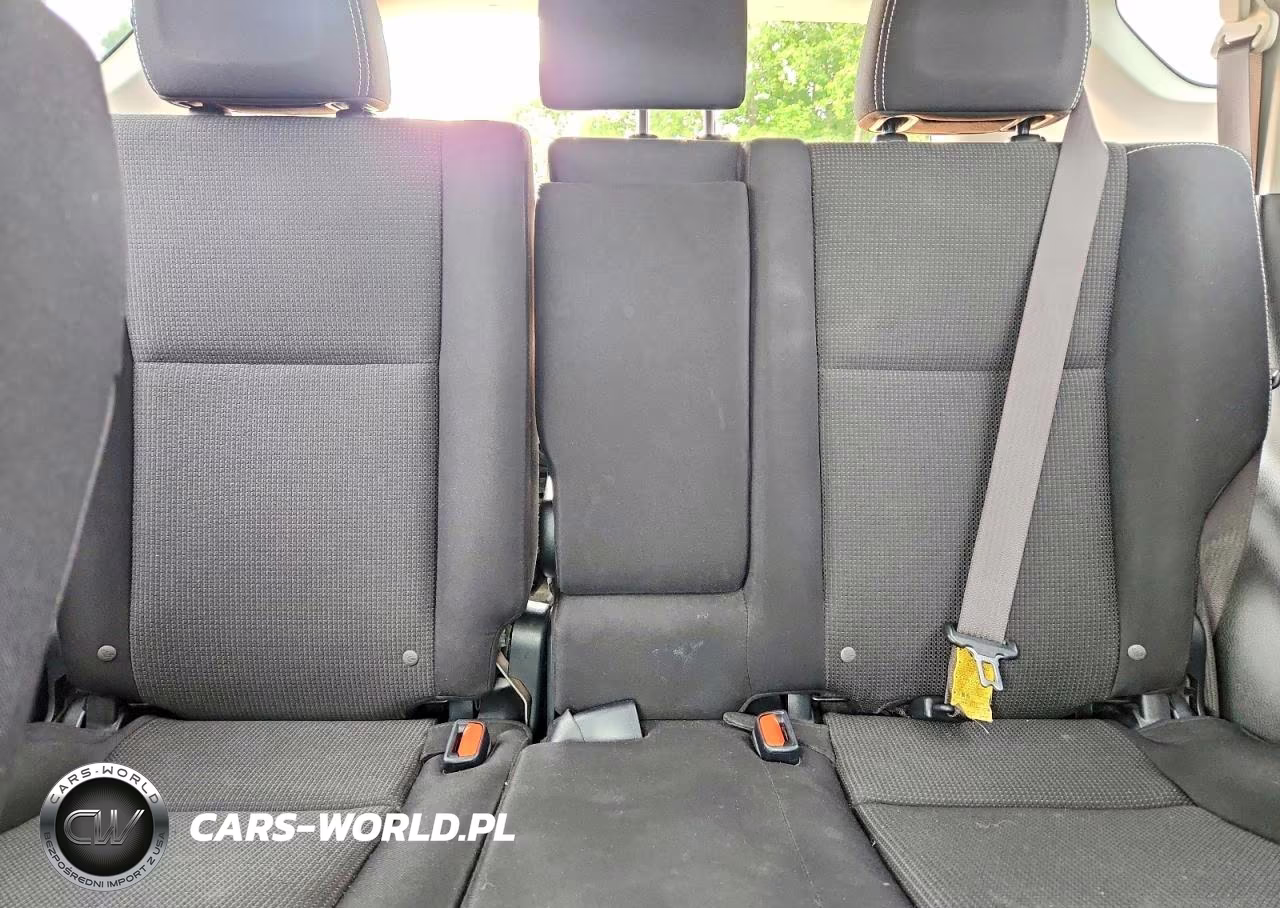 2018 Toyota Rav4 Xle VIN:JTMWFREV2JJ170437 - 10
