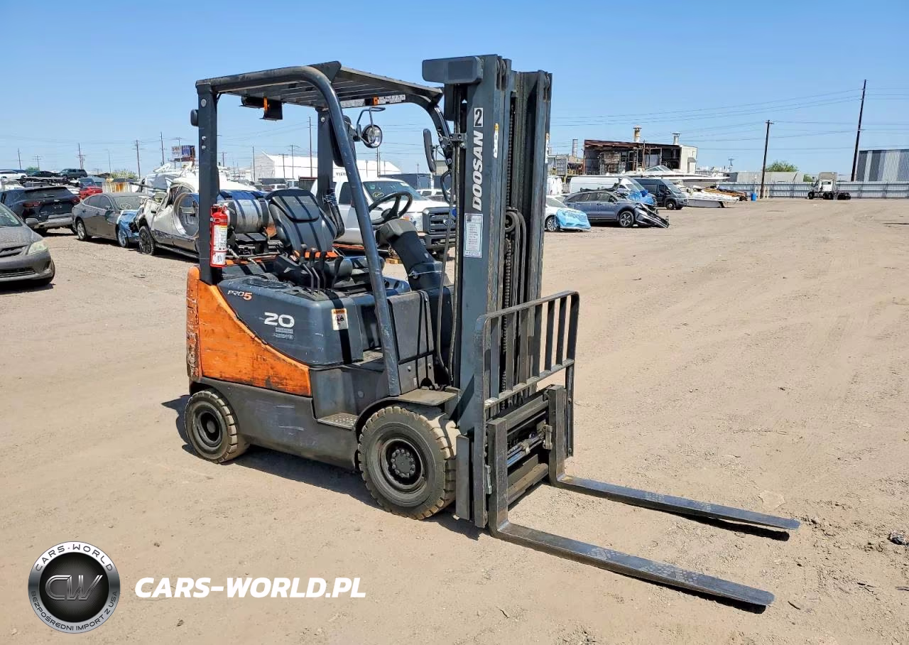2015 Doosan Forklift
