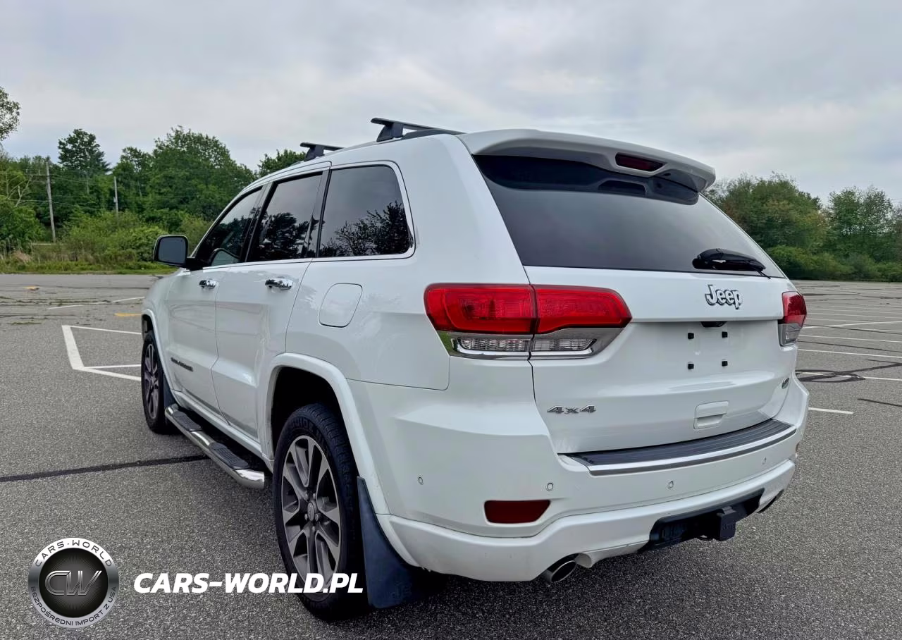 2018 Jeep Grand Cherokee Overland VIN:1C4RJFCT6JC104487 - 3