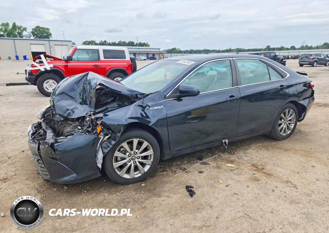 2017 Toyota Camry Hybrid Xle