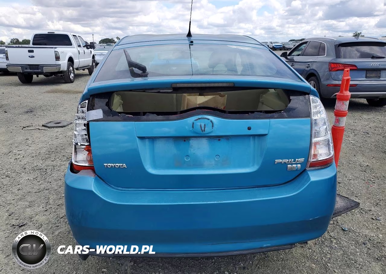 2005 Toyota Prius Base VIN:JTDKB20UX57033183 - 6