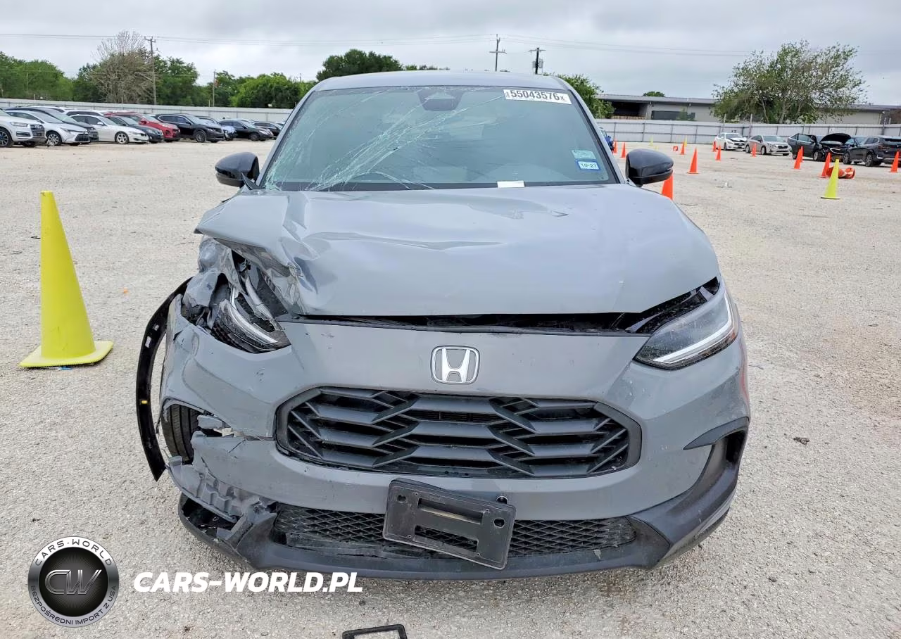 2026 Honda Hr-V Sport VIN:3CZRZ1H57TM723617 - 5