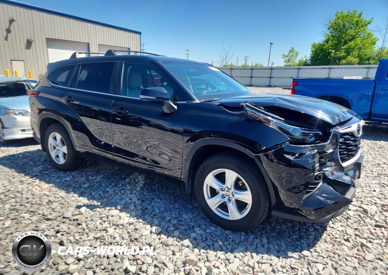 2023 Toyota Highlander Le VIN:5TDKDRBH5PS501364 - 4