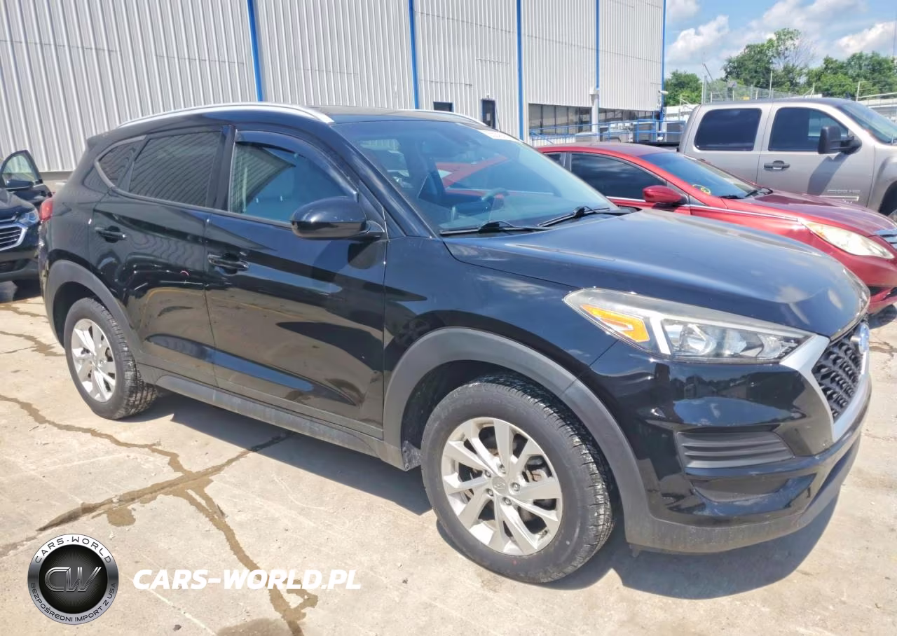 2019 Hyundai Tucson Value VIN:KM8J3CA43KU070694 - 4