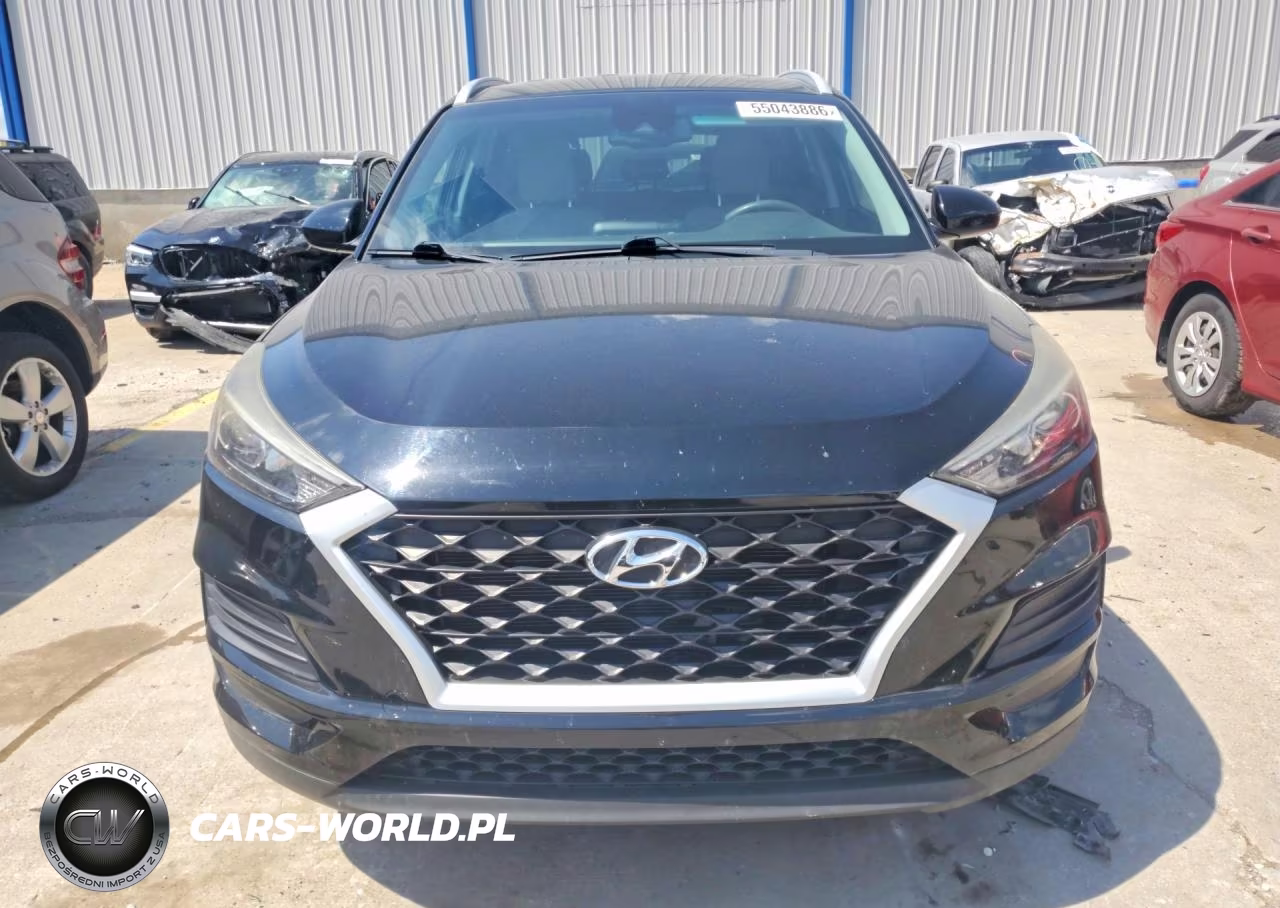 2019 Hyundai Tucson Value VIN:KM8J3CA43KU070694 - 5