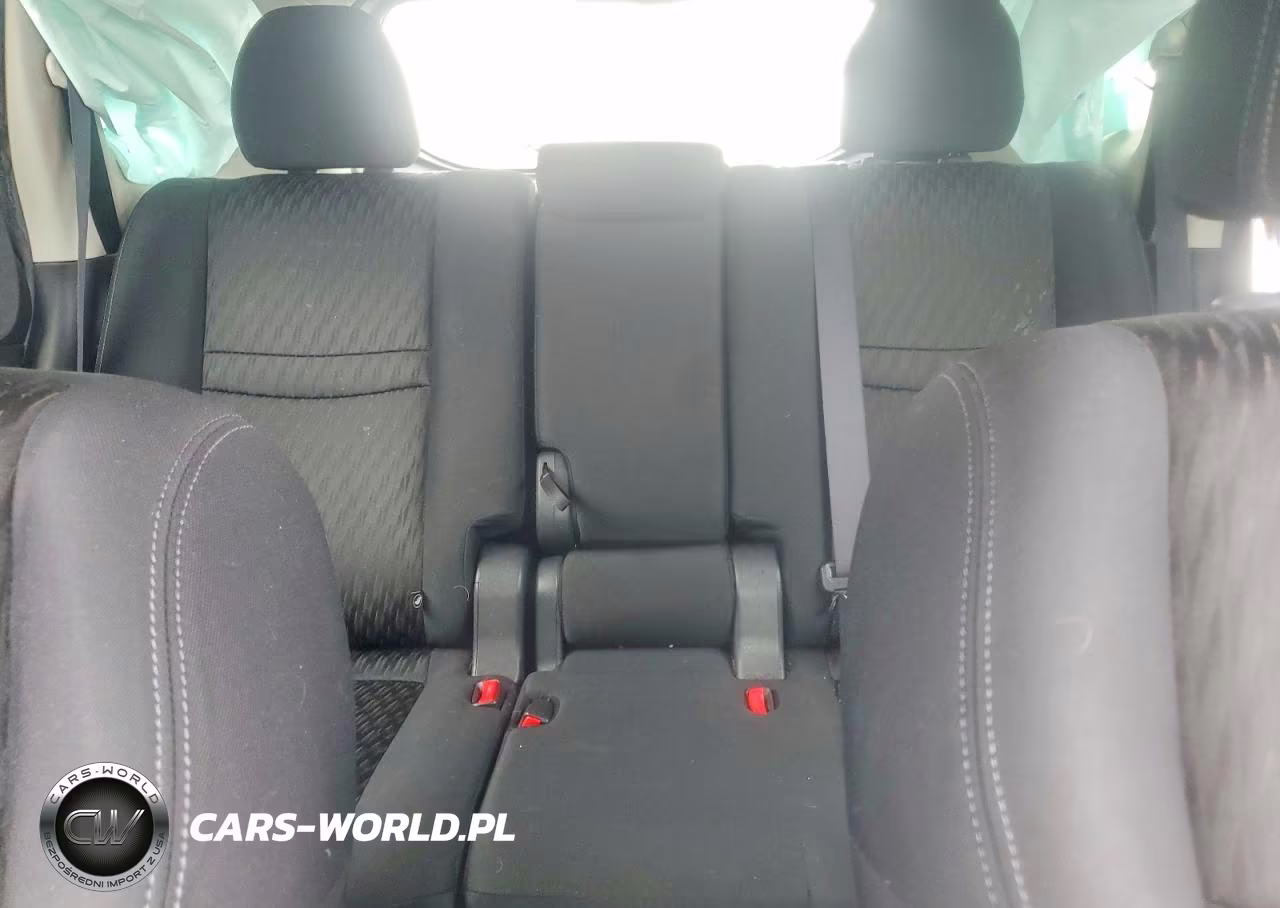 2017 Nissan Rogue S VIN:KNMAT2MT3HP522541 - 10