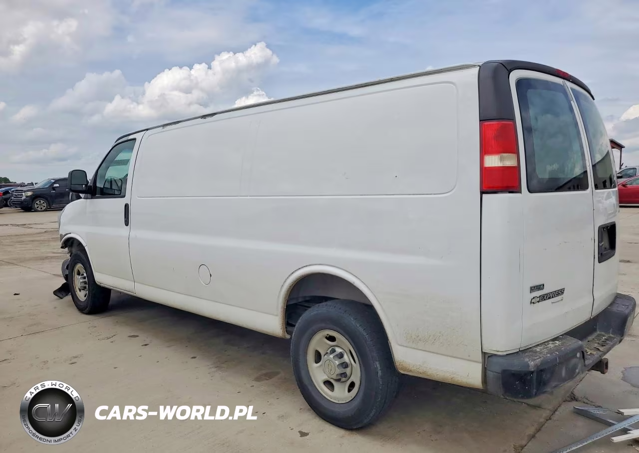 2011 Chevrolet Express G2500 VIN:1GCWGGFA0B1130579 - 2
