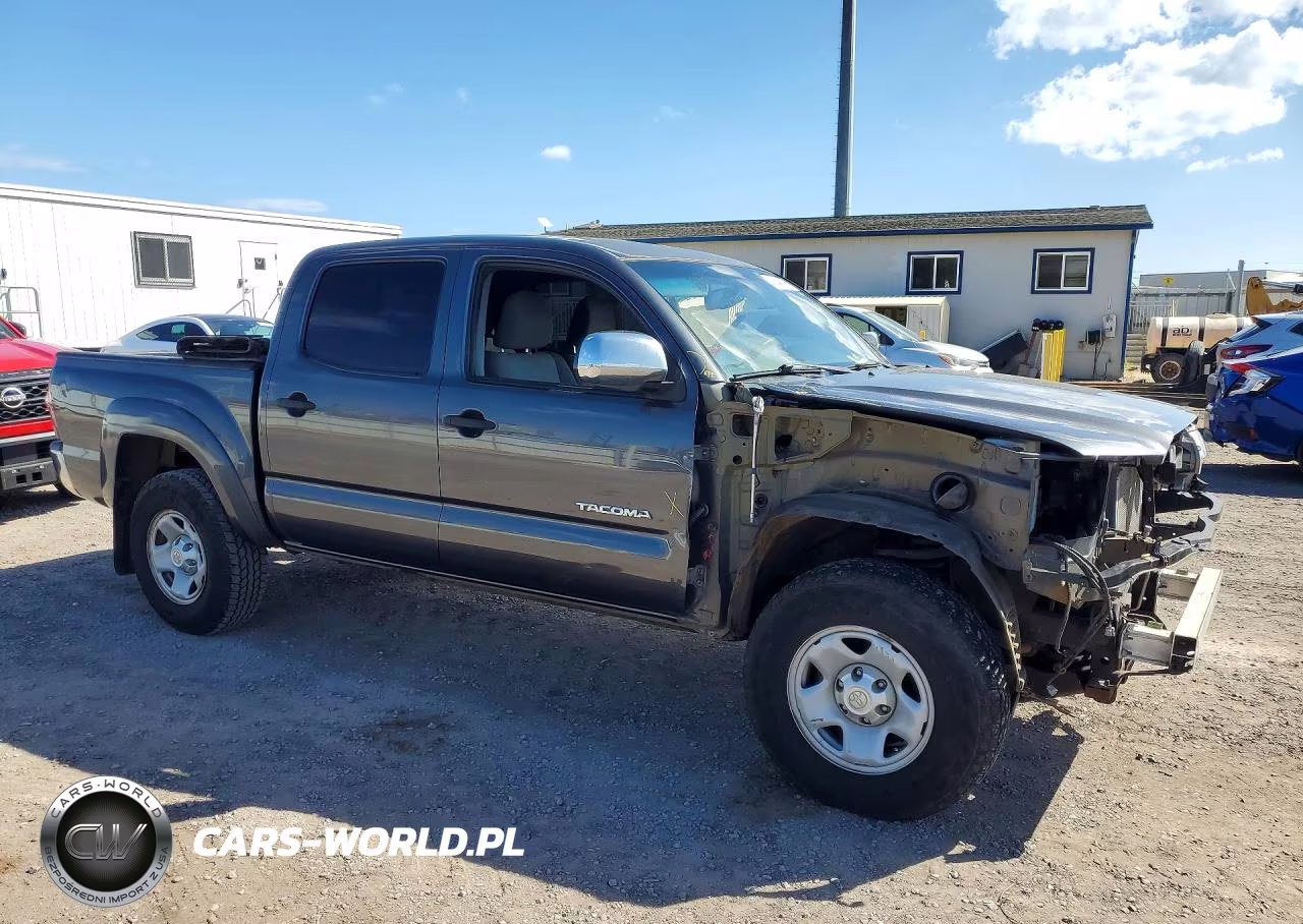 2013 Toyota Tacoma Double Cab Prerunner VIN:3TMJU4GN8DM151513 - 4