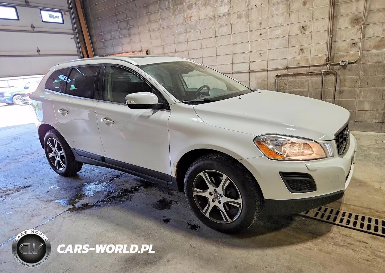 2013 Volvo Xc60 T6 VIN:YV4902DZ2D2457587 - 4